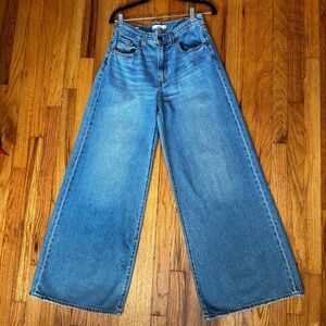 Levi's XL Flood Jeans Size 26
